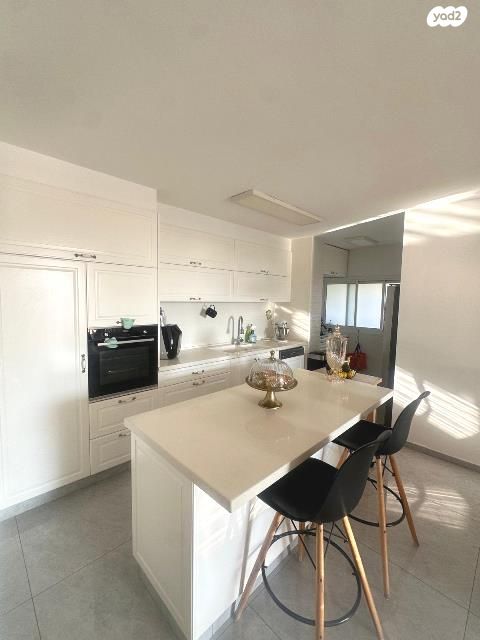 דירה, הרי גולן, רובע י"א, אשדוד