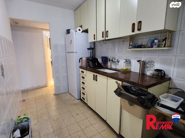 דירה, הנביאים 12, דרום מערב ותיק, בת ים