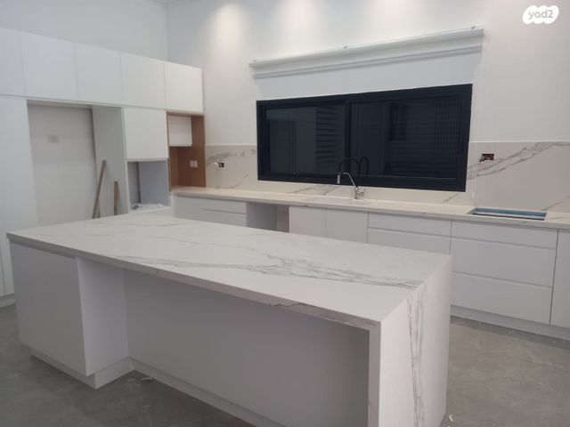 בית פרטי/ קוטג', אופקים