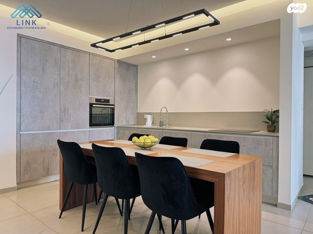 שדרות אבא חושי 