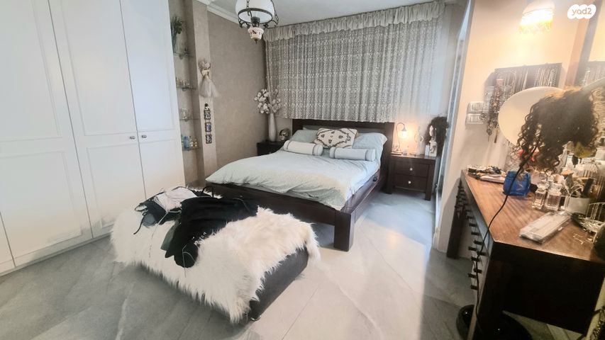 גג/ פנטהאוז, המעיין, ארלוזורוב, גבעתיים