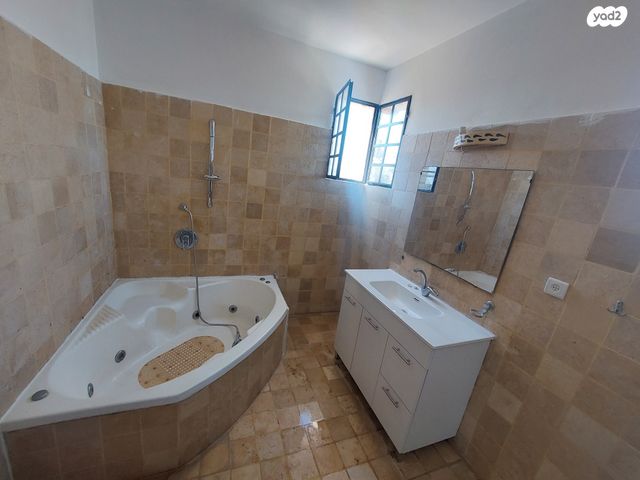 בית פרטי/ קוטג', עלי זהב, עלי זהב