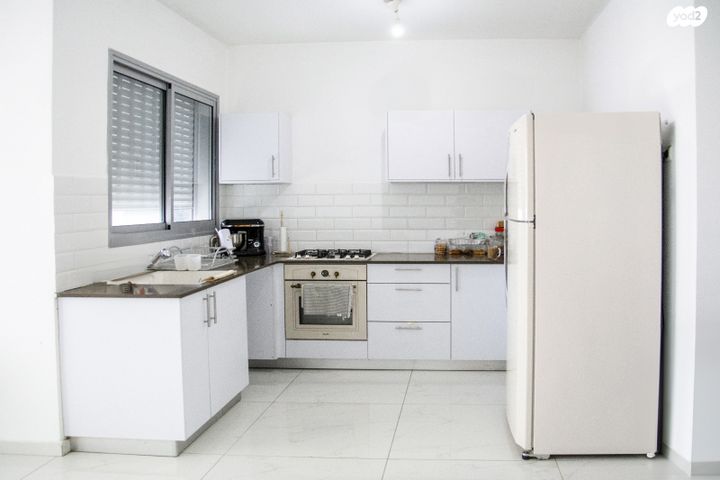 דירה, לגונה 18, גבעת אולגה, חדרה