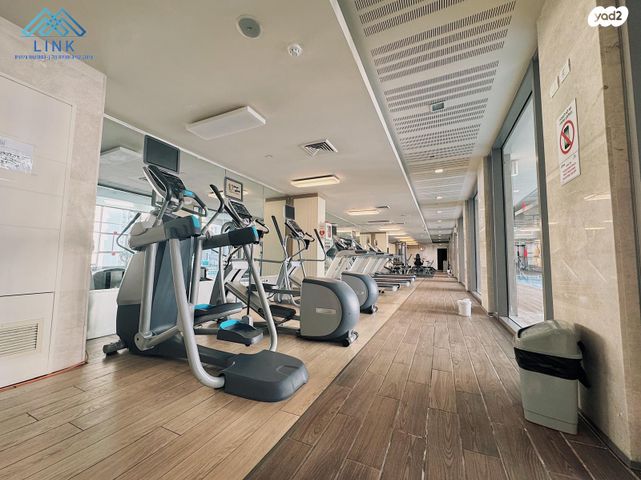 דירה, שדרות אבא חושי, סביוני הכרמל, חיפה