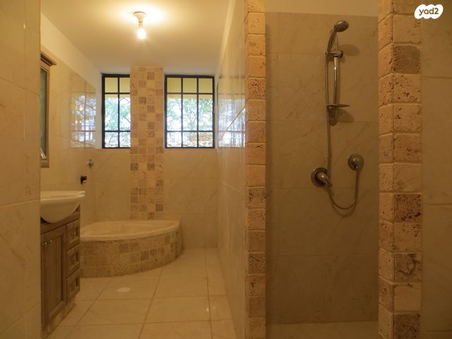 בית פרטי/ קוטג', עלי זהב, עלי זהב