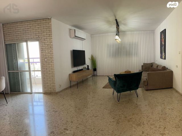 העיר העתיקה, רמב"ם, דרום