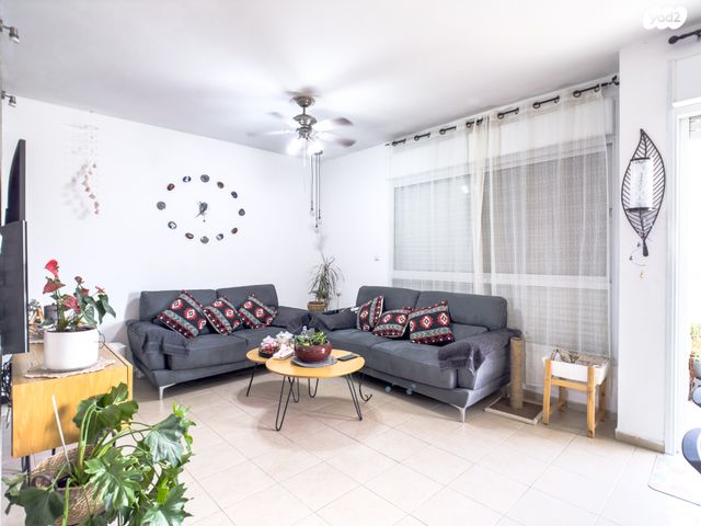 דופלקס, הערבה 50, אריאל