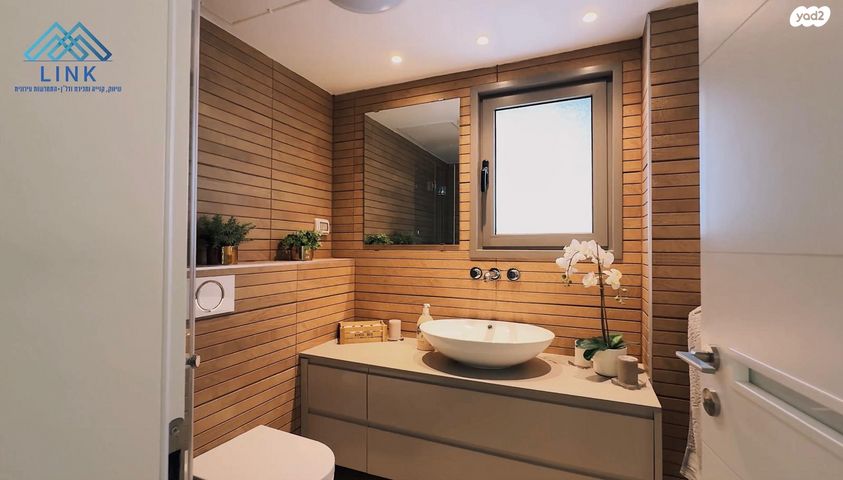 דירה, שדרות אבא חושי, סביוני הכרמל, חיפה