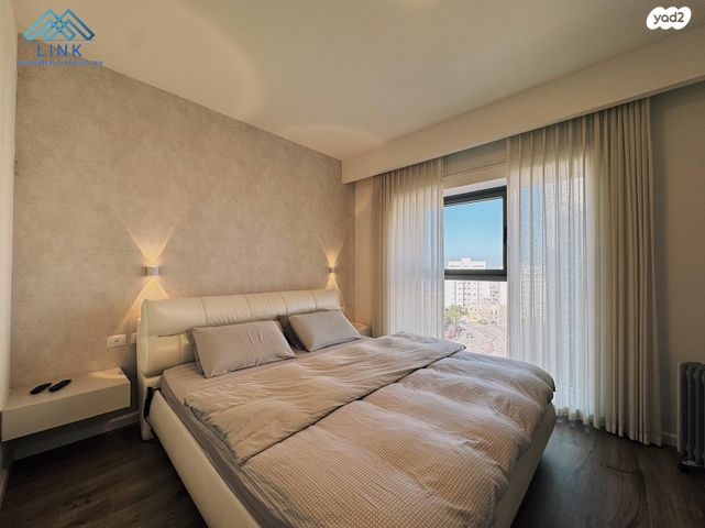 דירה, שדרות אבא חושי, סביוני הכרמל, חיפה