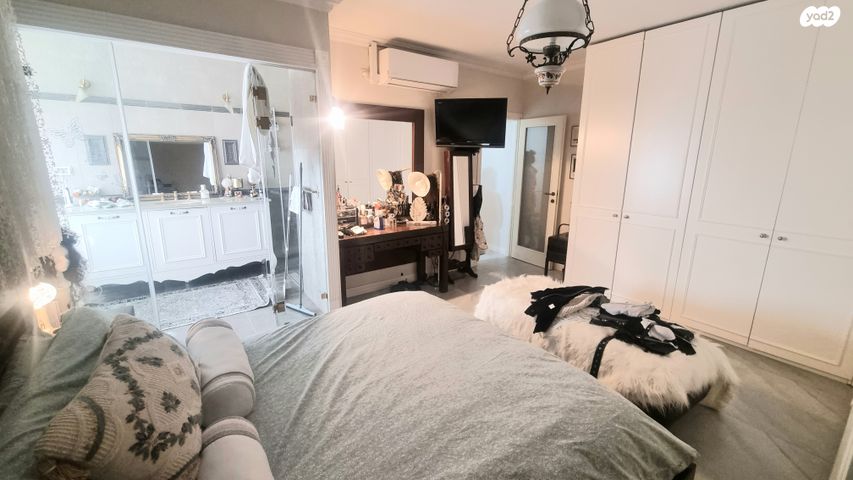 גג/ פנטהאוז, המעיין, ארלוזורוב, גבעתיים