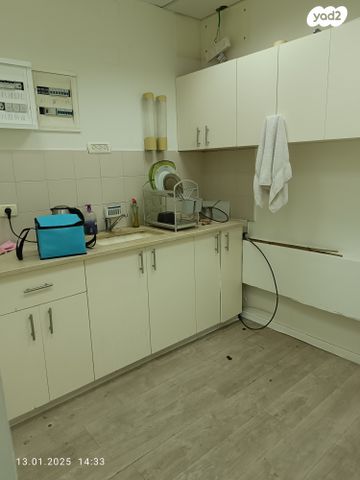 משרדים, שדרות ההסתדרות, צ'ק פוסט, מכון טיהור, מפרץ חיפה, חיפה