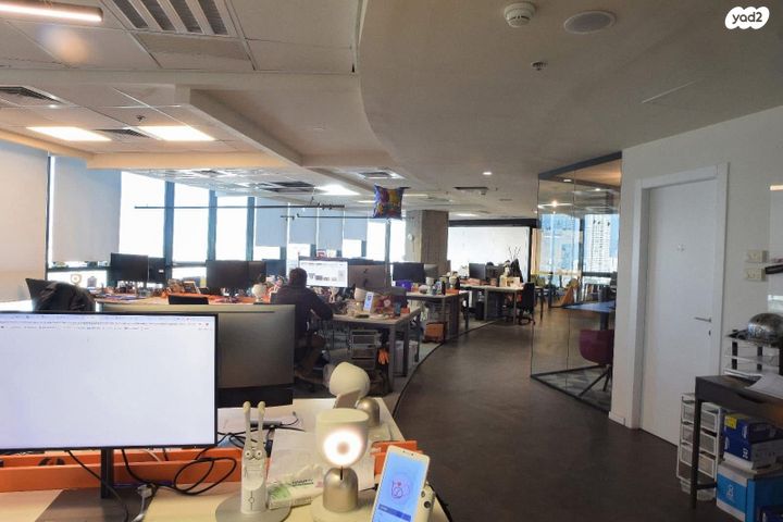 משרדים, היצירה, רמת גן