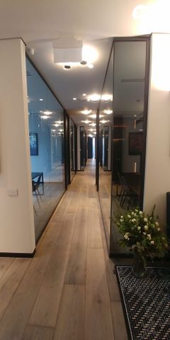 משרדים, דרך מנחם בגין, תל אביב יפו