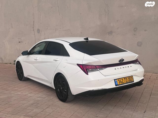 יונדאי אלנטרה