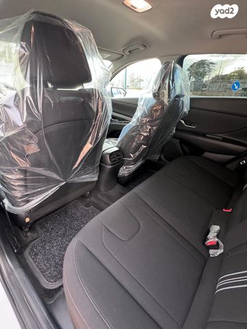 יונדאי אלנטרה