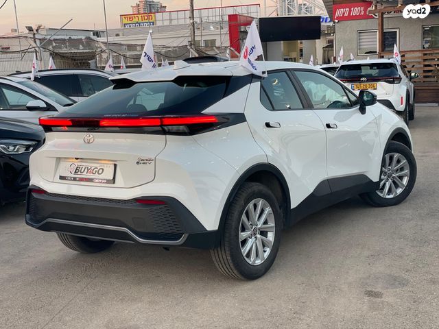 טויוטה C-HR