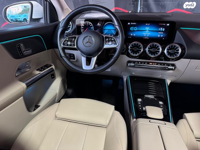 מרצדס-בנץ EQA