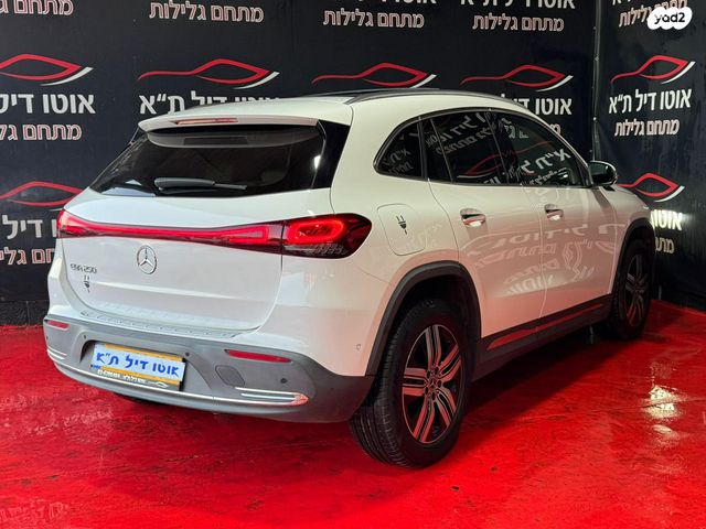 מרצדס-בנץ EQA