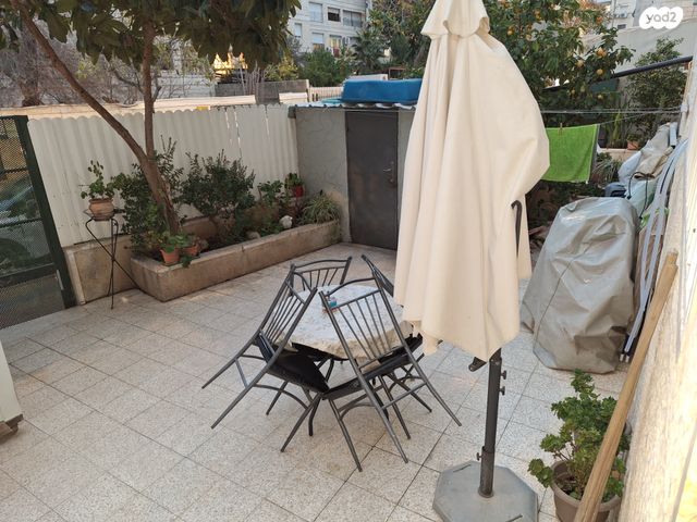 מוריס פישר 19