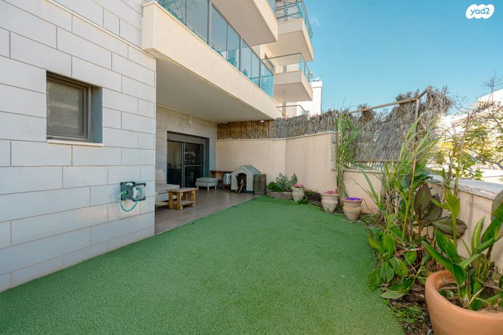 דירת גן, אחדות 15, בצוותא, חריש