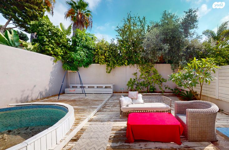 בית פרטי/ קוטג', מנחם סבידור, רמת פולג, נתניה