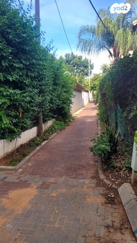 דובדבן הכפר