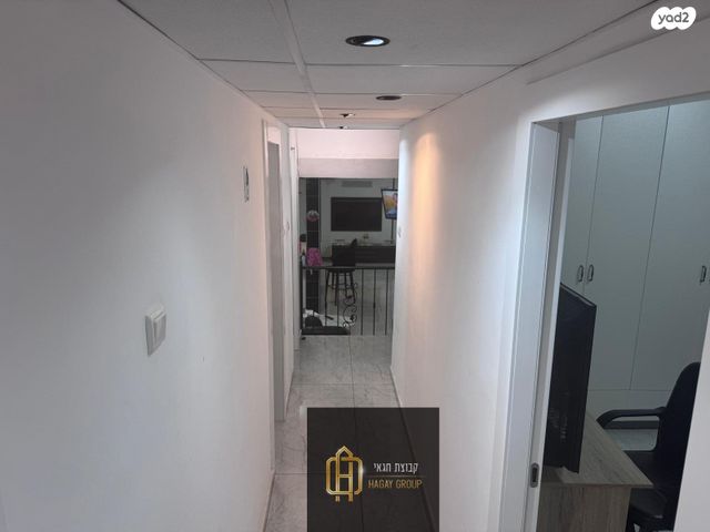 דירה, אחד העם 1, המרכז האזרחי, רמלה