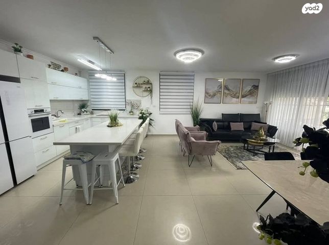 דירה, מרכז, קרית עבודה, חולון