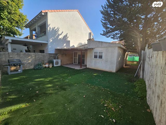 דו משפחתי, נווה ניצנים, כפר יונה