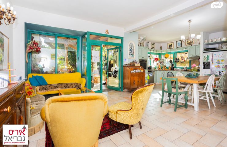 בית פרטי/ קוטג', שיכון עממי, הוד השרון