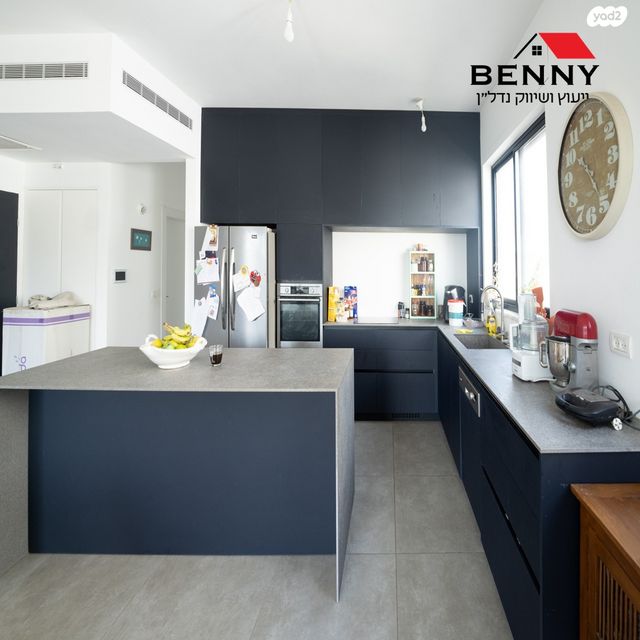 דופלקס, תל מונד