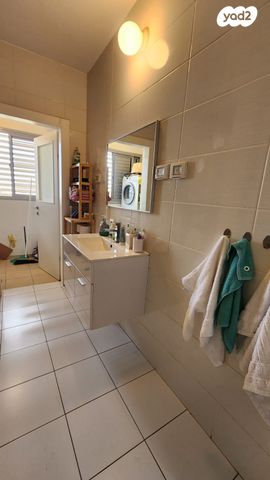 דירה, דרך המשחררים 16, שכונה ב', באר שבע