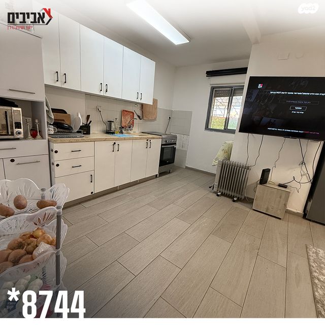 דירת גן, בן גוריון, שדרות