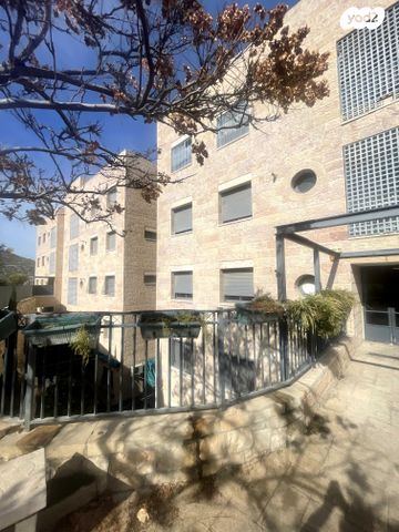 זכריהו אוריאלי 