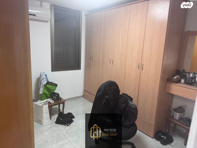 דירה, אחד העם 1, המרכז האזרחי, רמלה