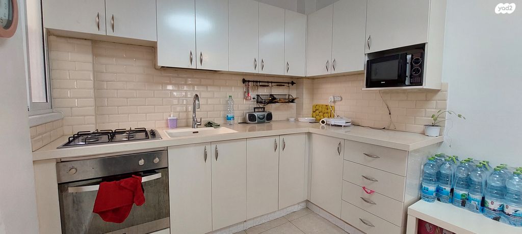 דירה, הנביאים, בת ים