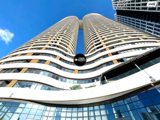 דירה, דרך מנחם בגין 158, מונטיפיורי, הרכבת, תל אביב יפו