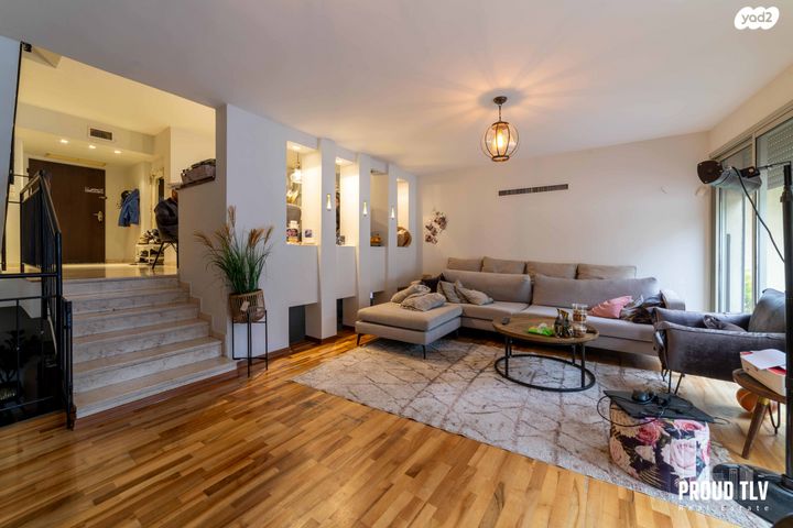 דו משפחתי, המרגנית, שכונת הותיקים, רמת גן