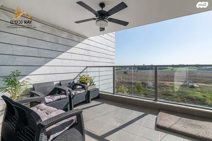 דירה, שדרות הרצל, נאות שמיר, יבנה