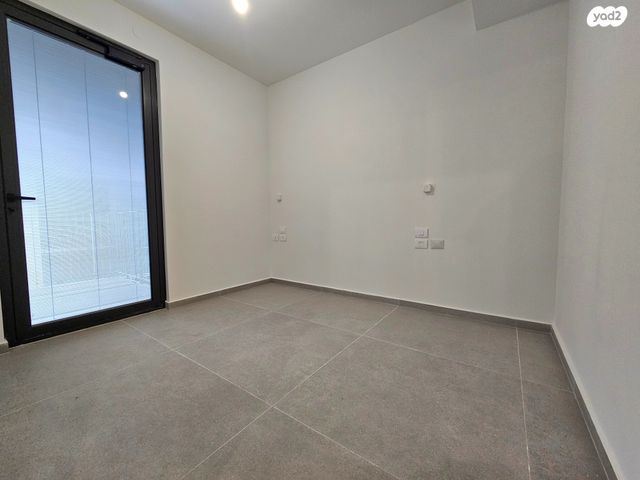 דירה, ויסוצקי 8, הצפון החדש - כיכר המדינה, תל אביב יפו