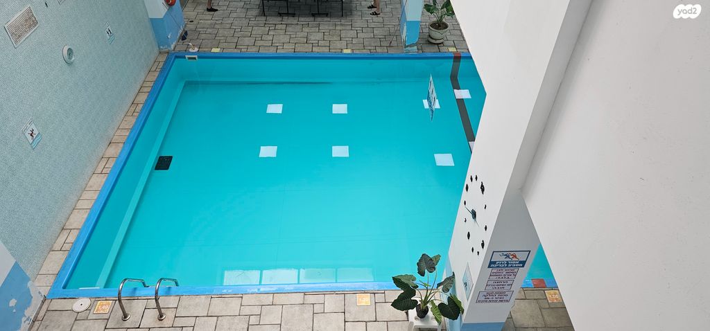 מרינה, פארק לאומי וחופים