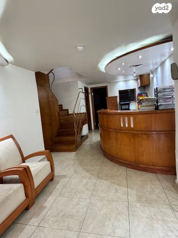 חנויות/ שטח מסחרי, עכו