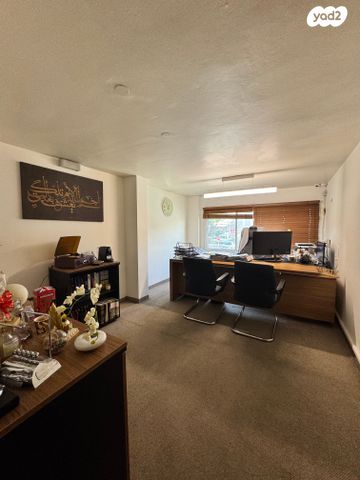 חנויות/ שטח מסחרי, עכו