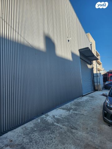 מחסנים, חמזה, כפר קאסם