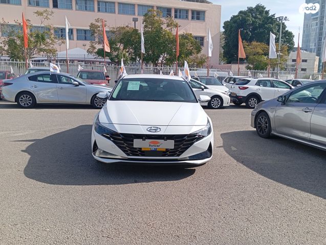 יונדאי אלנטרה