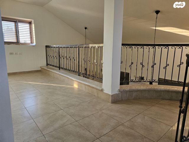 בית פרטי/ קוטג', בארי 14, שאר העיר, מיתר / כרמית