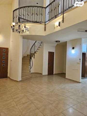 בית פרטי/ קוטג', בארי 14, שאר העיר, מיתר / כרמית