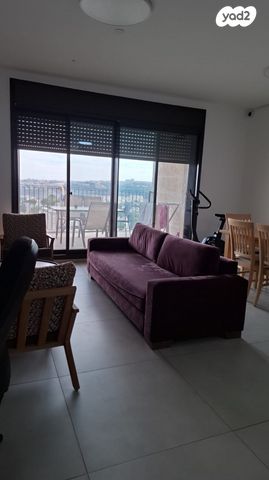 יעקב טהון 13