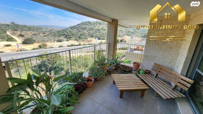 דירה, שוהם, אבני חן, חריש