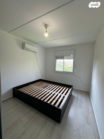 דירה, יהודה בורלא 14, נווה אלון, עכו